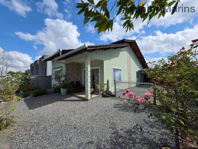 #13 - Casa para Venda em Balneário Barra do Sul - SC - 2