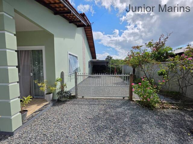 Casa para Venda em Balneário Barra do Sul - 4