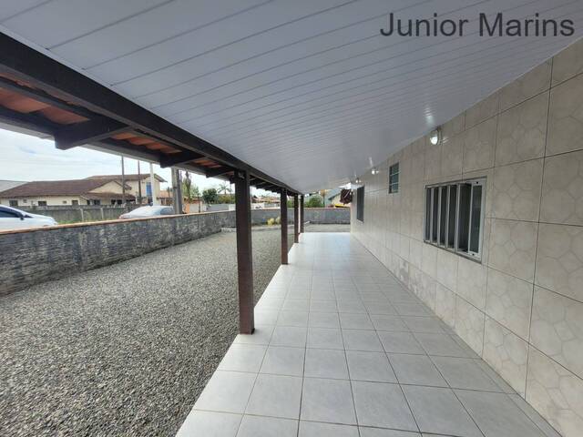 Casa para Venda em Balneário Barra do Sul - 4