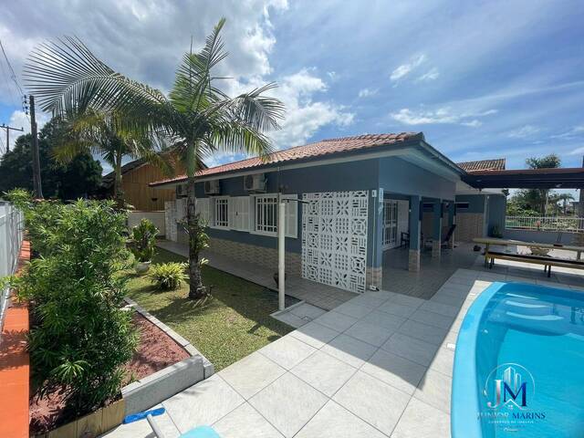 #11 - Casa para Venda em Balneário Barra do Sul - SC