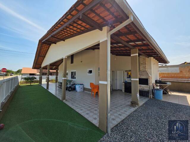 Venda em Salinas - Balneário Barra do Sul