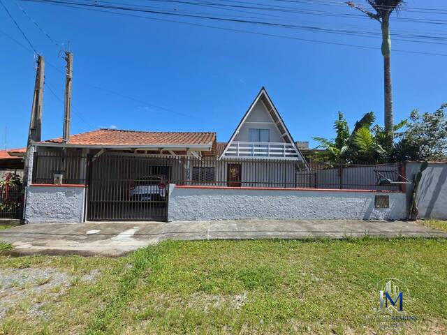 Casa para Venda em Balneário Barra do Sul - 2