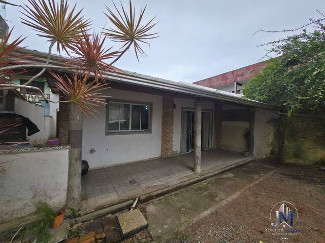 Casa para Venda em Balneário Barra do Sul - 2