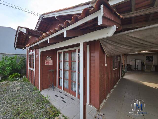 #88 - Casa para Venda em Balneário Barra do Sul - SC