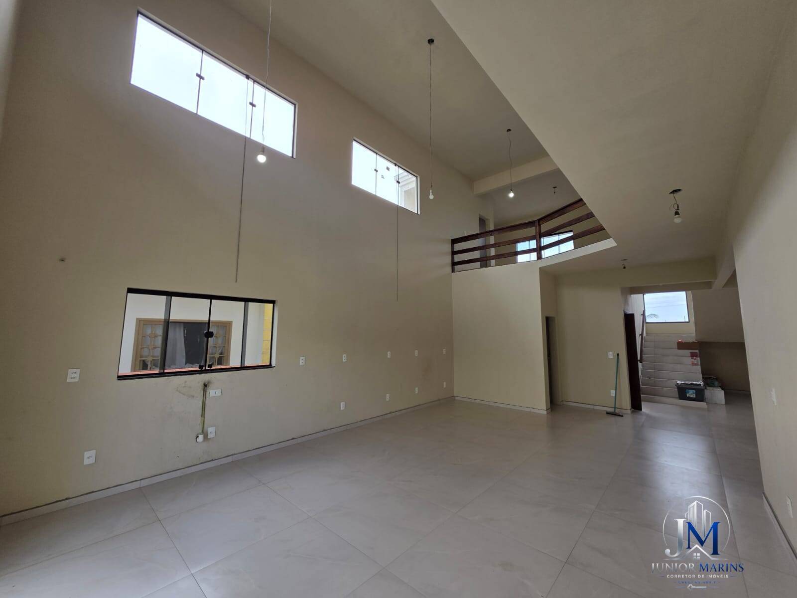 Casa, 3 quartos, 245 m² - Foto 3