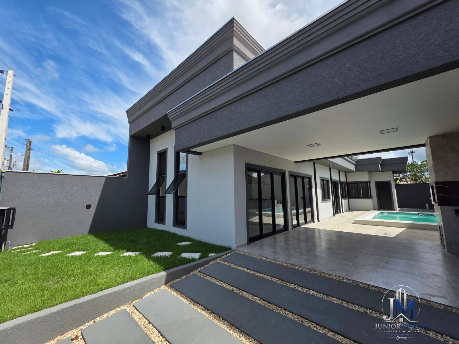 Casa, 3 quartos, 118 m² - Foto 1