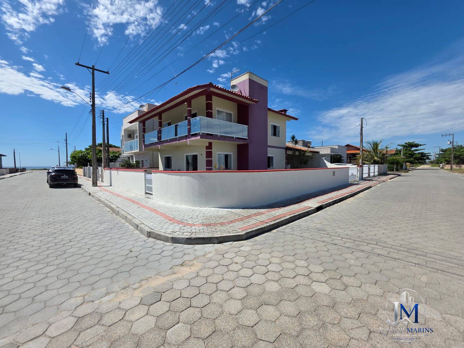 Casa, 5 quartos, 230 m² - Foto 1