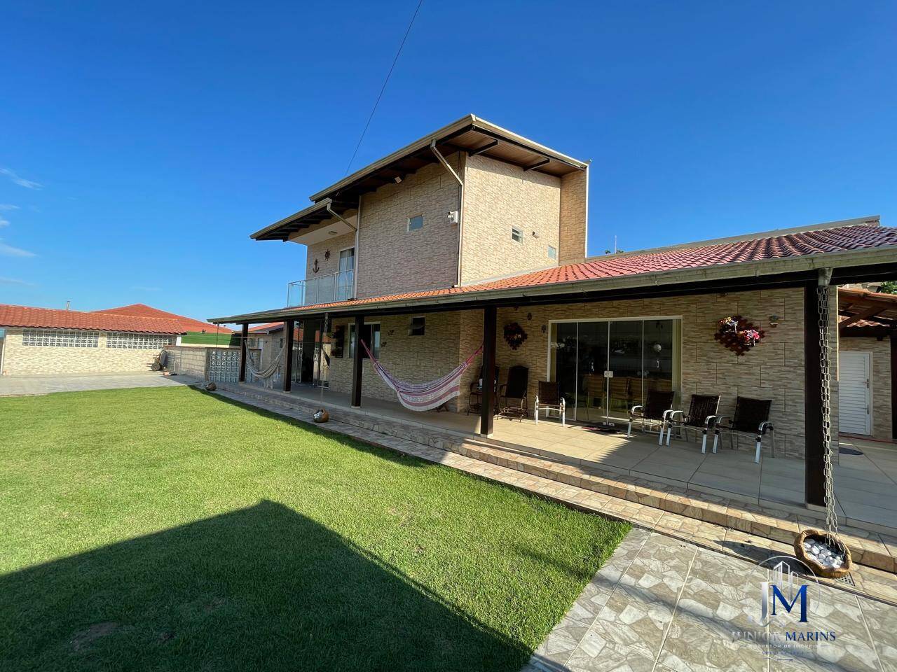 Casa, 2 quartos, 170 m² - Foto 1