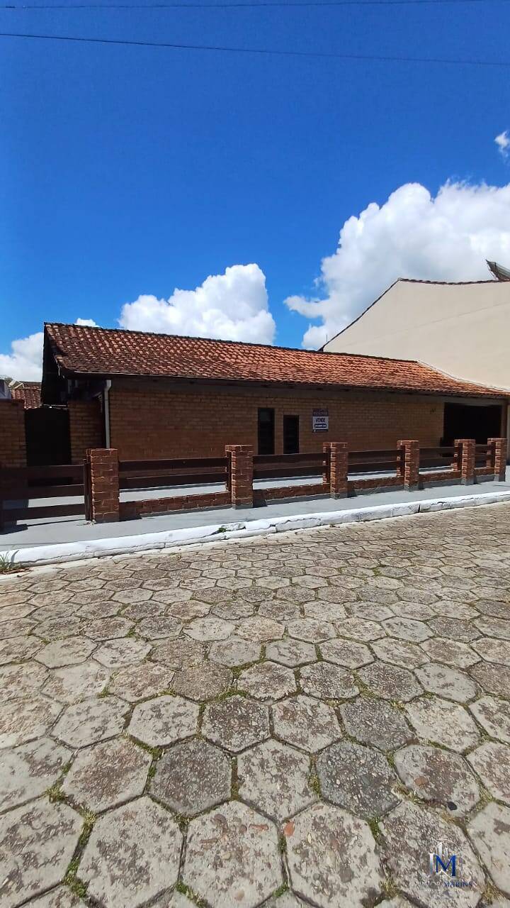 Casa, 4 quartos, 148 m² - Foto 2