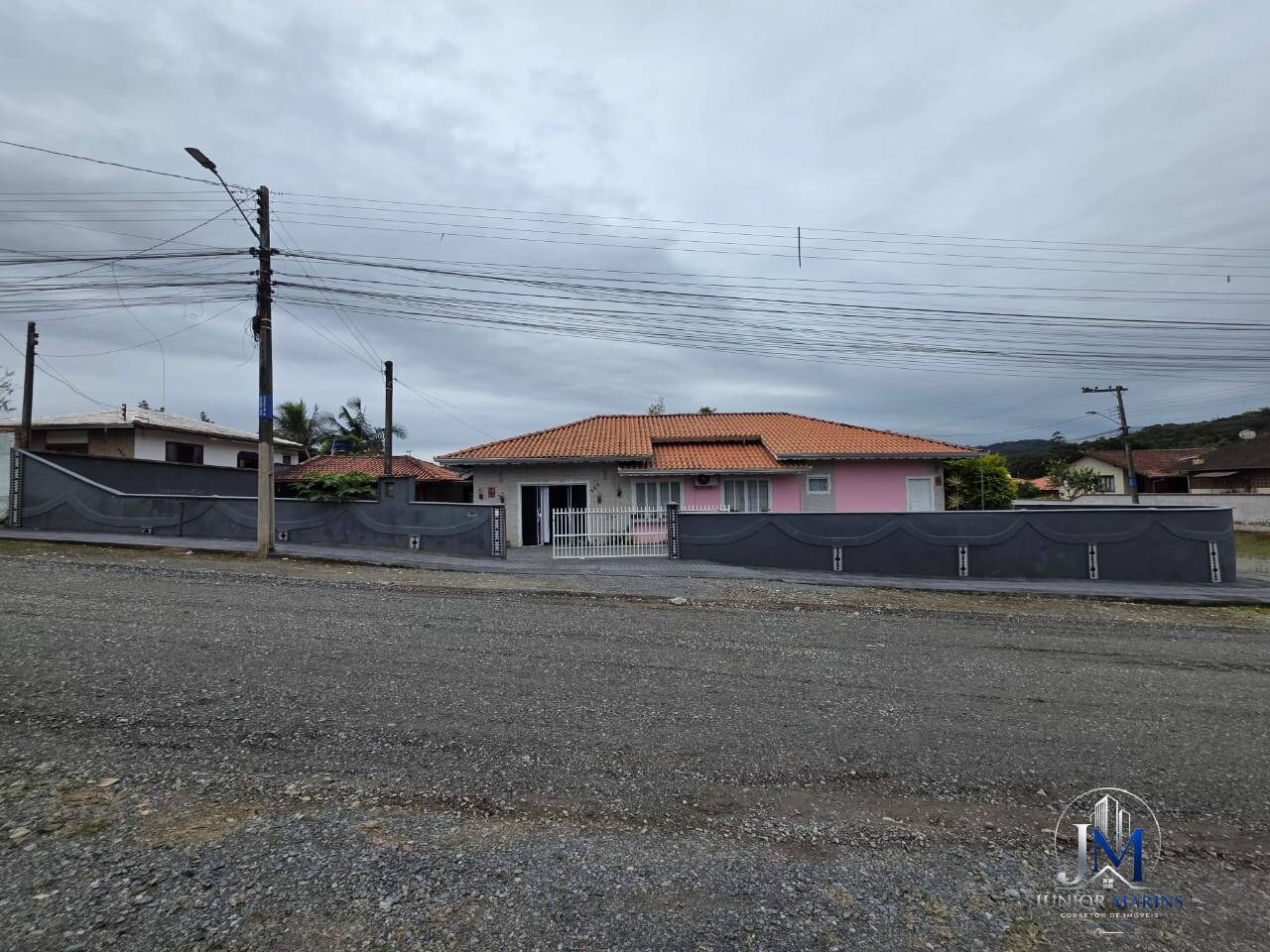 Casa, 4 quartos, 130 m² - Foto 1
